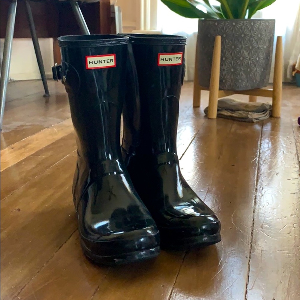 Hunter Black Gloss Rain Boots